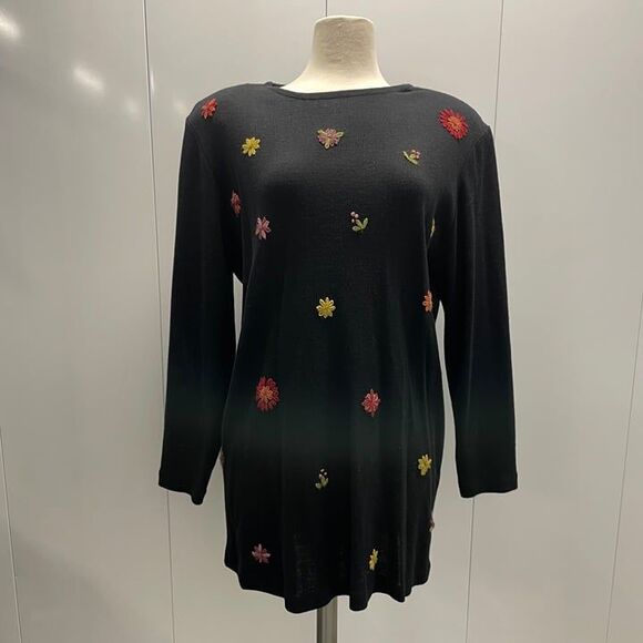 Black Dress 1XL Embroidered Floral Boho Chic Long Sleeve Flowy Elegant - Picture 3 of 8